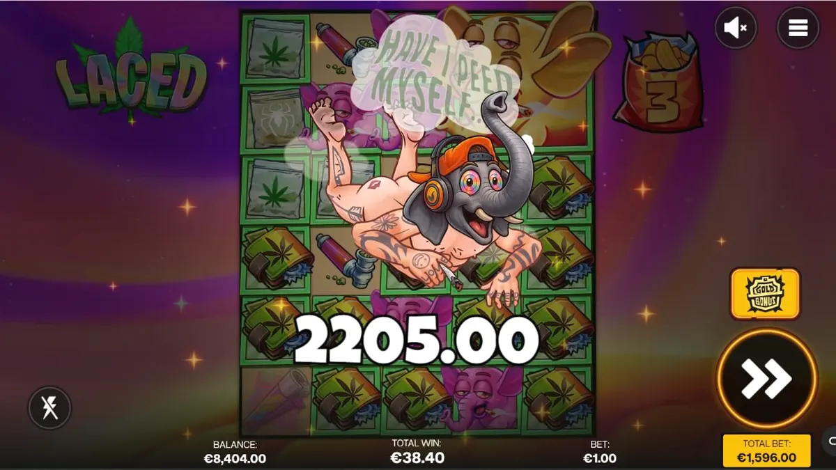 Tampilan visual slot Laced dengan tema stoner yang unik dan penuh warna